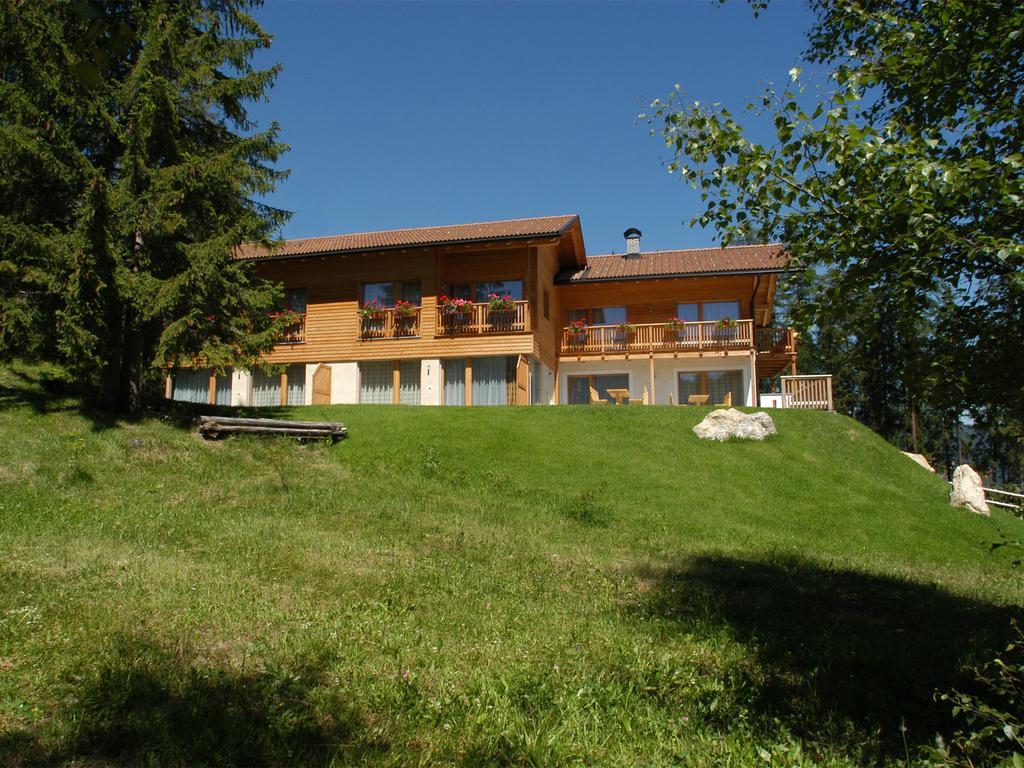 Chalet Susi 拉维拉 外观 照片